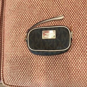 Michael Kors wristlet